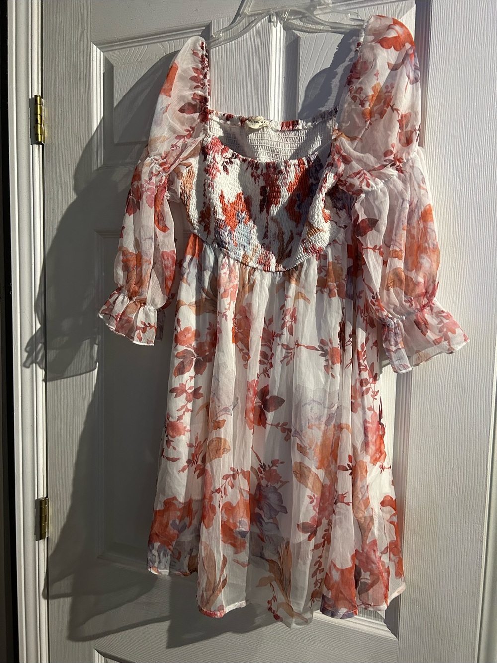 White Floral Puff-Sleeve Dress